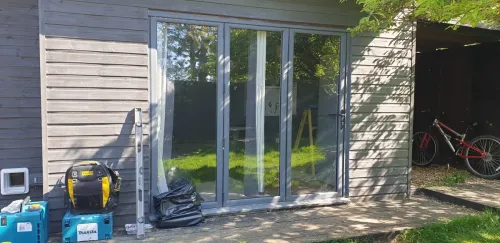 Exterior view of installed air conditioning unit