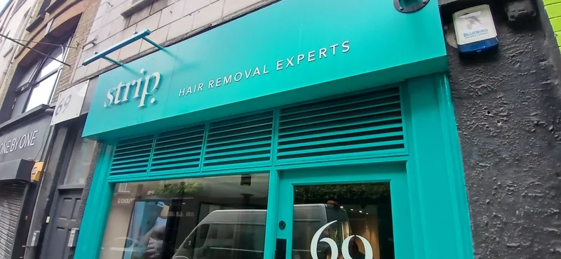 “Keeping Cool While You Strip – Mitsubishi AC at 69 Berwick Street, Soho”