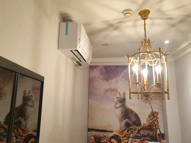 AC Unit in White Treatment Room